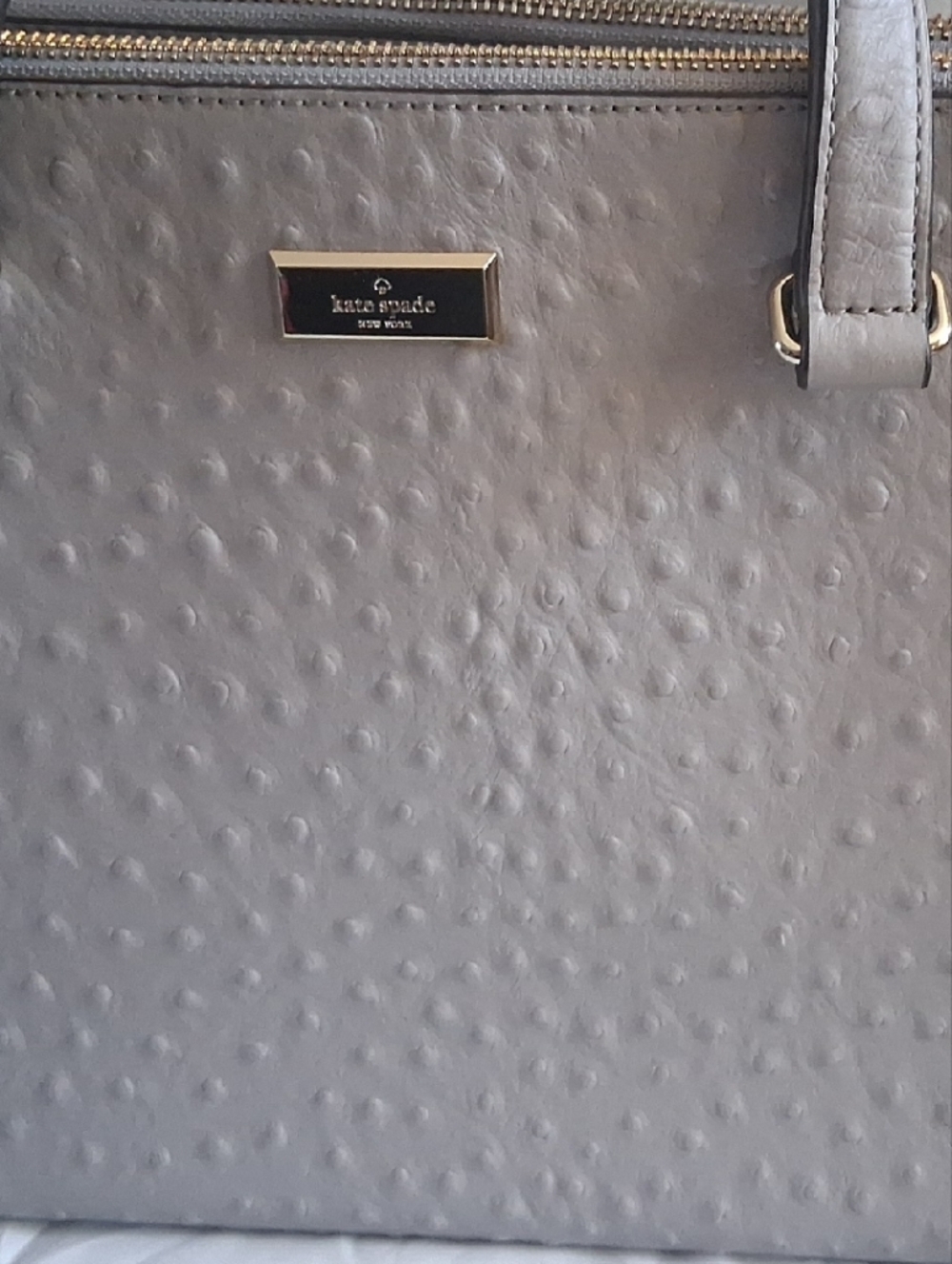 kate spade Gray Textured Tote with Gold Hardware PLUS wallet. Brand New With Tag